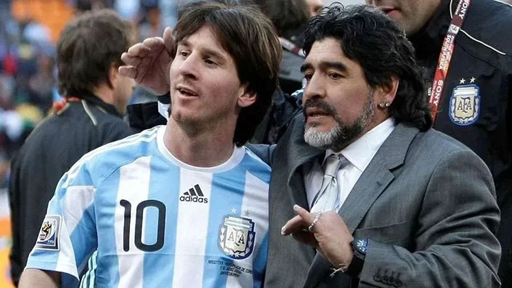 Lionel Messi dan Diego Maradona Piala Dunia 2010